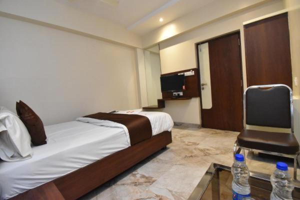 Hotel Swagath Residency Navi Mumbai Exterior foto